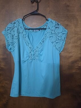 YOINS Teal Lace Cap Sleeve V-Neck Top